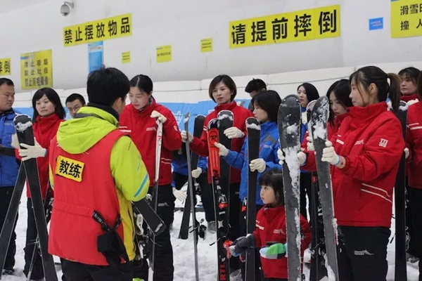 红旗无缝墙布2019财富倍增计划启动会成功举办 红旗无缝墙布2019财富倍增计划启动会成功举办