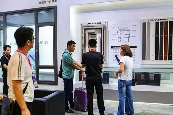 安格尔门窗2019中国建博会（广州）完美收官，开创更加美好的未来！