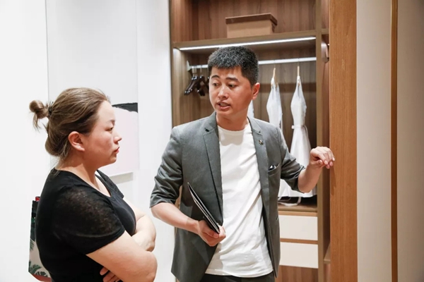 伯艺新品发布会大咖云集,“融”系列圆角门震撼首发 伯艺新品发布会大咖云集,“融”系列圆角门震撼首发