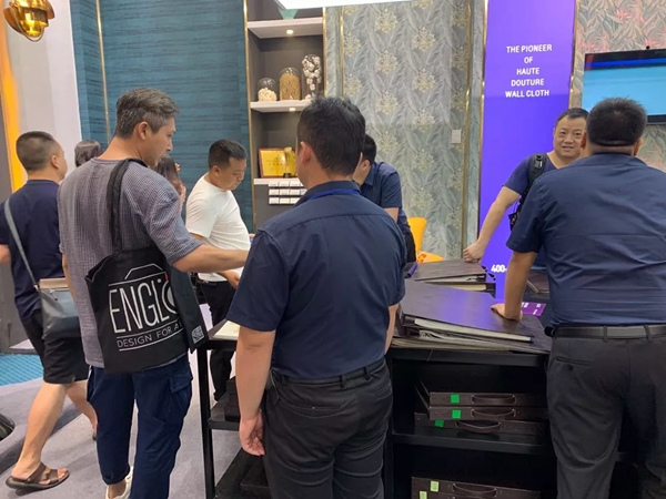 雅菲壁布秋季新品大受欢迎 进馆人流数量创新高