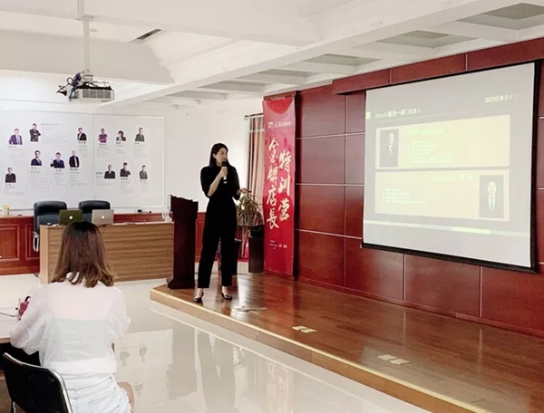 2019年鑫迪木门新加盟商培训会圆满落幕 2019年鑫迪木门新加盟商培训会圆满落幕