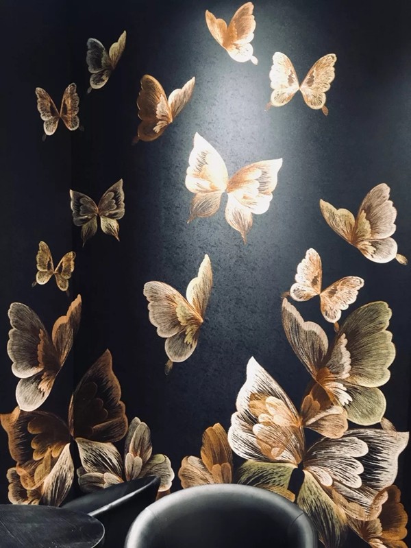 红旗无缝墙布新品闪耀上海展会 刷新你的视觉感官 红旗无缝墙布新品闪耀上海展会 刷新你的视觉感官