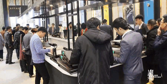 雅菲壁布深圳展会展厅注入新元素 邀您共赏高级轻奢风