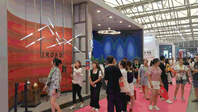 爱鹿创意街上海展会圆满落幕 未来继续筑梦远航