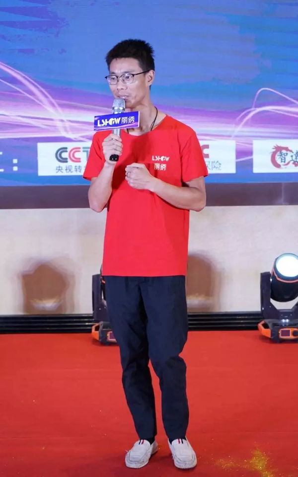 丽绣刺绣无缝墙布2019品牌战略升级峰会精彩回顾