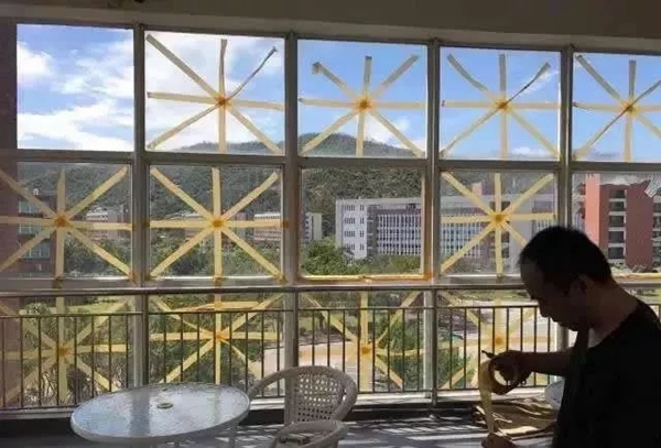 伊盾门窗子弹头系列爆款门窗全国正式上市