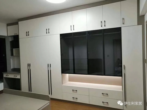 伊仕利家居“好定制 更懂爱