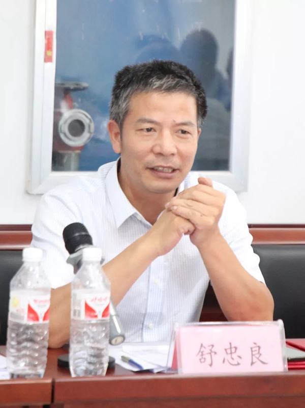 合力门业热烈欢迎乡贤联谊会各会长莅临指导