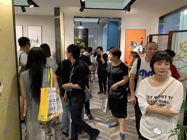 乾庄刺绣深圳家纺展完美收官 与您相约上海墙纸墙布展