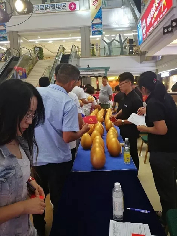 科凡全屋定制邢台明星活动圆满落地 现场再掀签单高潮 科凡全屋定制邢台明星活动圆满落地 现场再掀签单高潮