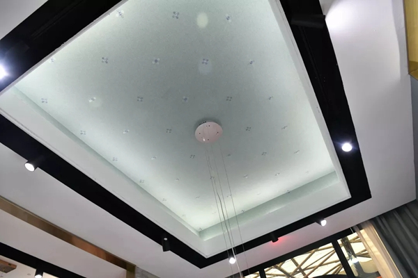 艾是墙布携新品惊艳亮相上海展  为“品牌王者”战略提速推进