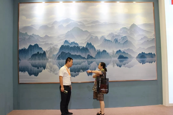 米兰壁纸·墙布携多款2019秋季重磅新品燃爆上海展会