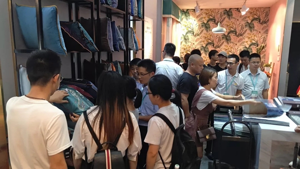 摩力克携中国“方圆”文化艳冠深圳国际家居软装博览会全场