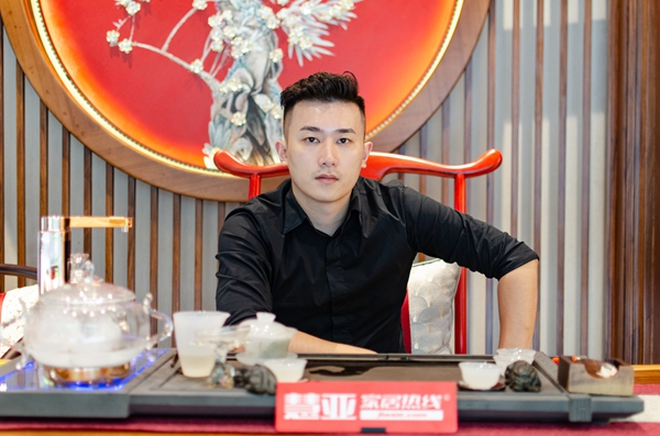 六喜源王力:帮扶整装经销商实现拎包开店