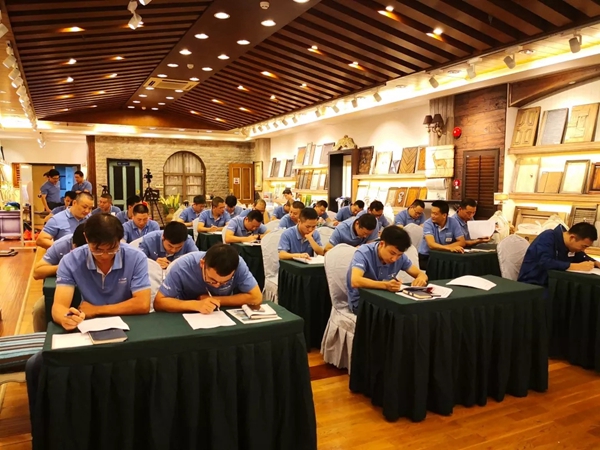 宣伟涂料：轻奢家具当道 高端涂装效果是这样炼成的