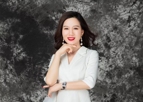 可罗雅墙布上海展会完美收官 8月战绩直逼3月北展