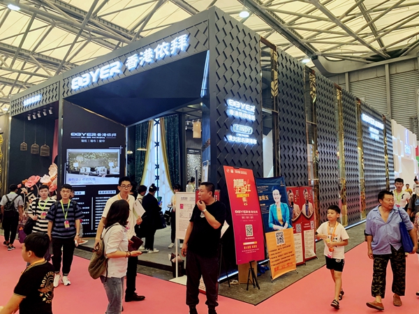 上海墙纸墙布展丨香港依拜史康杰：始终研发墙纸新产品