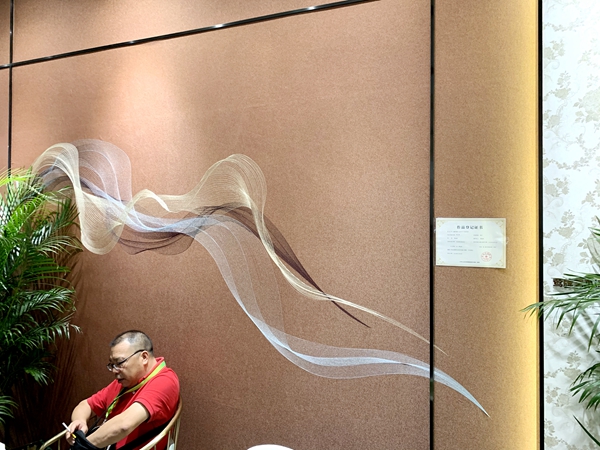 上海墙纸墙布展丨莺牌艺术墙布黄金贤：创新是一个企业发展的生存之本