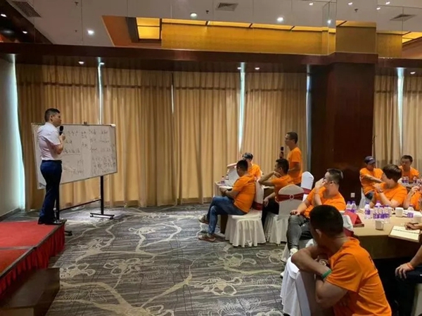 派克墙布2019年度第二届区域运营商服务中心销售培训会完美收官