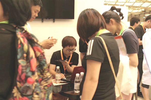女神家APP成上海软装展爆款 让窗帘生意更好做