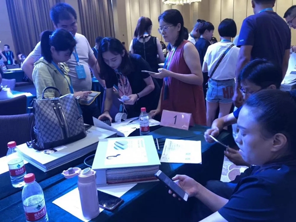 雕刻空间窗帘2019年秋季桂林新品发布会完美收官