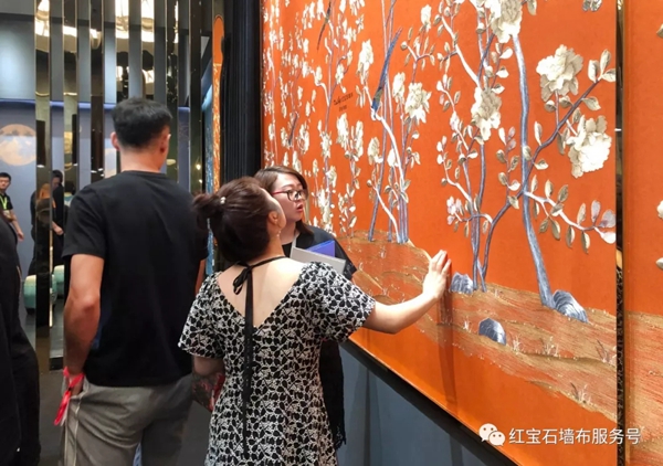 红宝石墙布上海展会硕果累累 共新签约专卖店79家