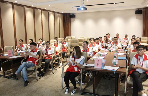 伊百丽全屋定制增添新力量 2019新员工培训圆满结束