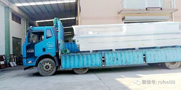 拉斐尔全屋定制高科技“新机”落地 产品质量更上一层楼