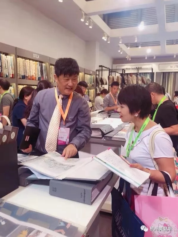 美登斯布艺上海展会签约不断 释放品牌“新”价值