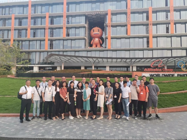 兰客厅参与中国《成品窗帘标准》起草和审定工作会议