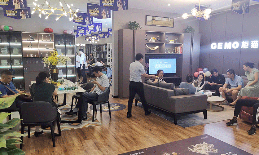 柜猫家居三店齐开,惠动全城 人气歌手李行亮现场助阵 柜猫家居三店齐开,惠动全城 人气歌手李行亮现场助阵