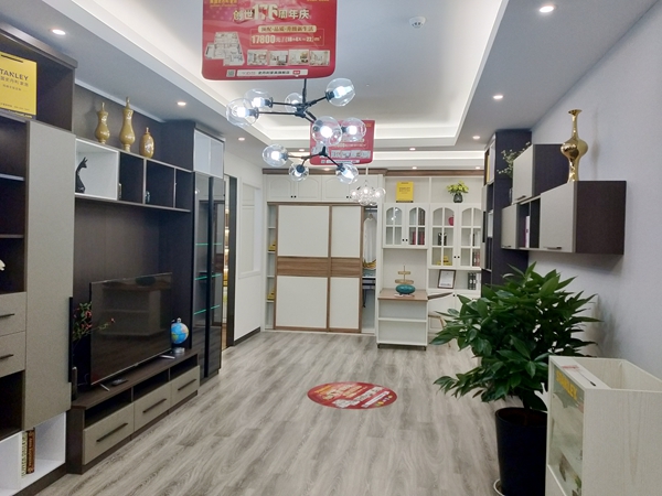 明星经销商|美国史丹利stanley家居蔡飞：用心做好客户的家居顾问