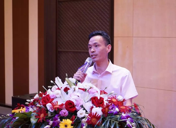 丽绣刺绣无缝墙布2019品牌战略升级峰会精彩回顾