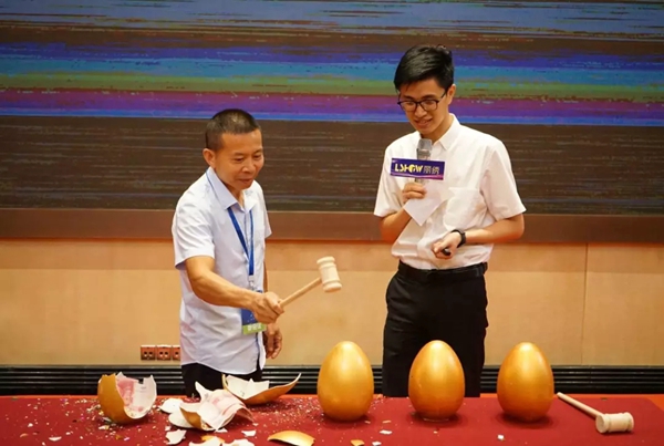 丽绣刺绣无缝墙布2019品牌战略升级峰会精彩回顾