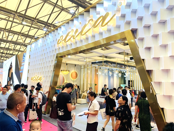 上海墙纸墙布展丨欧思家墙布徐佳鑫:将设计与家用相结合 上海墙纸墙布展丨欧思家墙布徐佳鑫:将设计与家用相结合