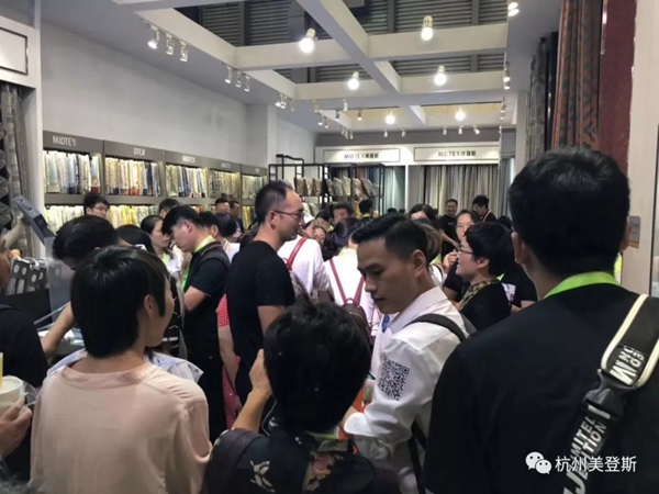 美登斯布艺上海展会签约不断 释放品牌“新”价值