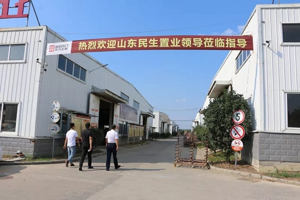 尚佰木门欢迎山东民生置业集团莅临考察交流