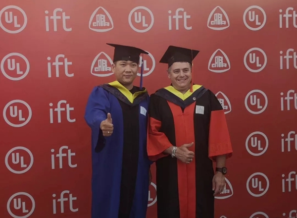 维盾门窗荣获德国ift毕业证书