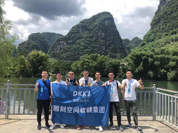 雕刻空间窗帘2019年秋季桂林新品发布会完美收官