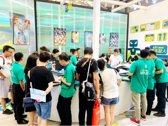 上海墙纸墙布展|墙布超人马教如：转变经销商运营思维，突出重围