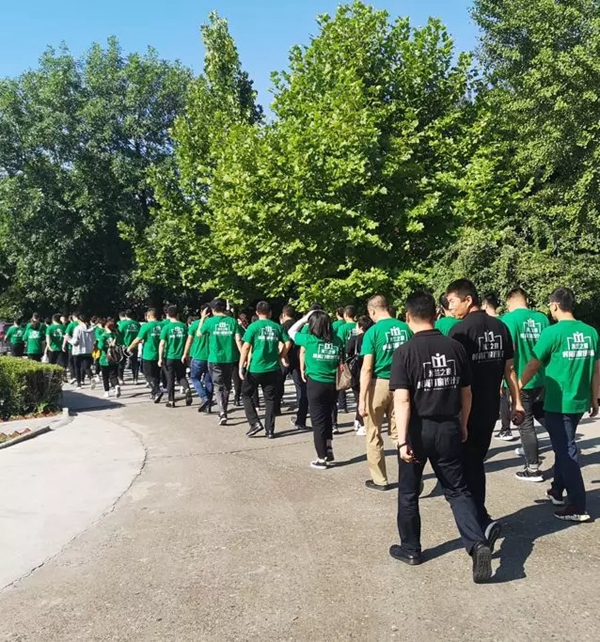 米兰之窗“赋能聚力 亿往无前”全国经销商大会圆满举行