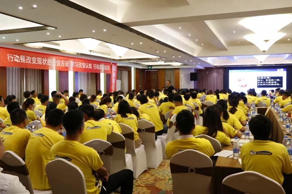 肯帝亚915超级地板节秉承感恩回馈广大消费者