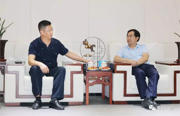 道尔门窗迎接系统门窗行业各位专家领导莅临参观