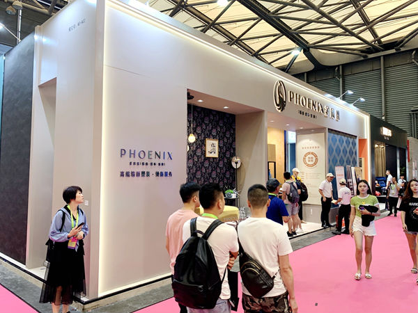 上海墙纸墙布展丨金凤凰文勇：提出“金凤凰墙面整装•焕新服务”