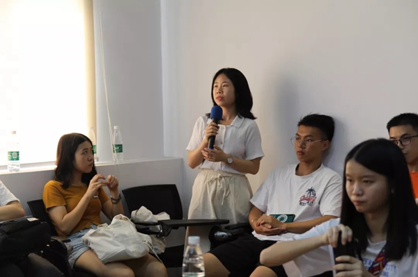 西樵青年才俊走进润成创展 零距离接触大企业