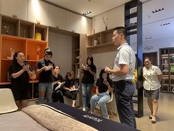 鑫迪木门2019年第七期金牌店长特训营精彩回顾