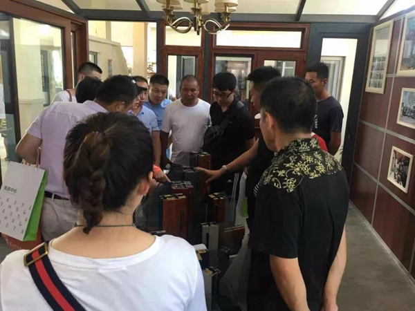 欧堡诺门窗第八期万科团购活动举行 现场签单不断