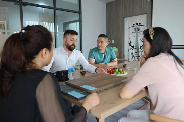 禾田世家全屋定制与卡斯托莫达成战略合作