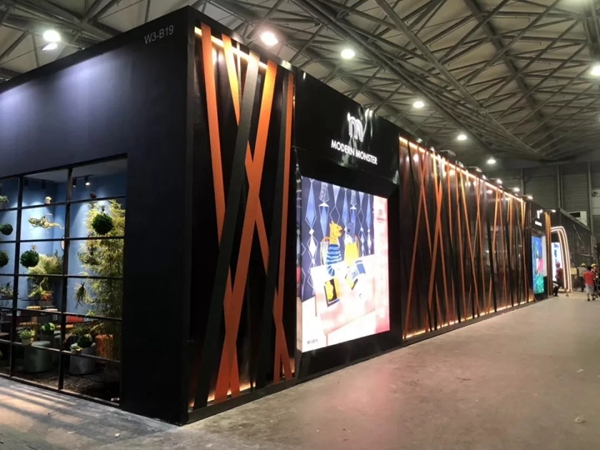 摩登野兽墙布“光影”主题展厅引爆上海墙纸墙布展 摩登野兽墙布“光影”主题展厅引爆上海墙纸墙布展