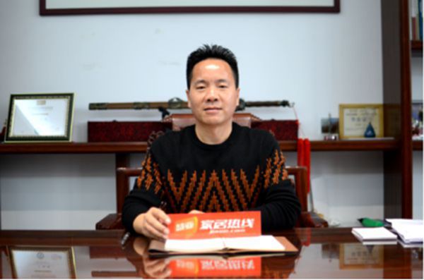 博仕门窗有个爱巡店的董事长